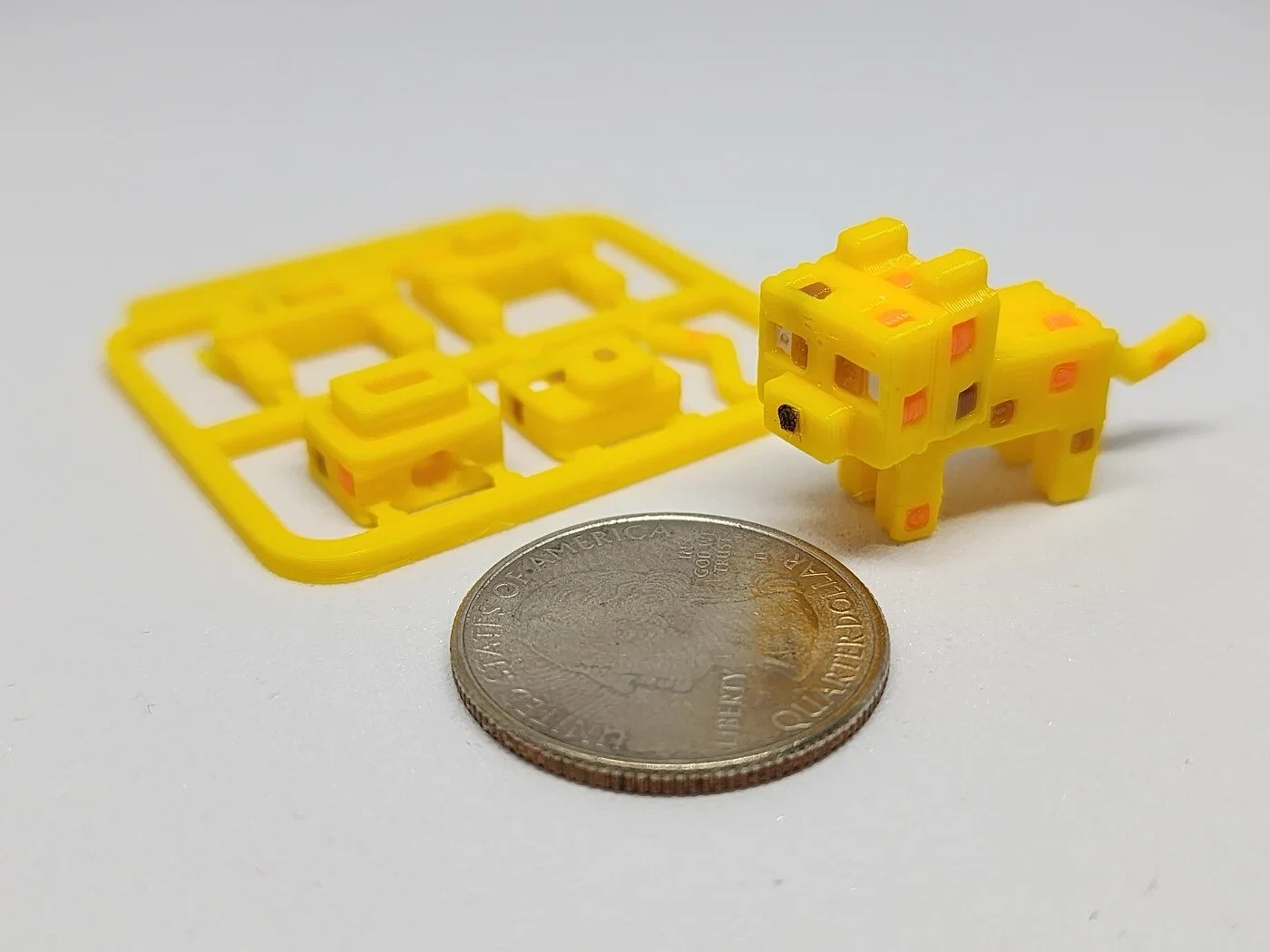 Minecraft Ocelot Mini Figure Kit Card Keychain – view 3