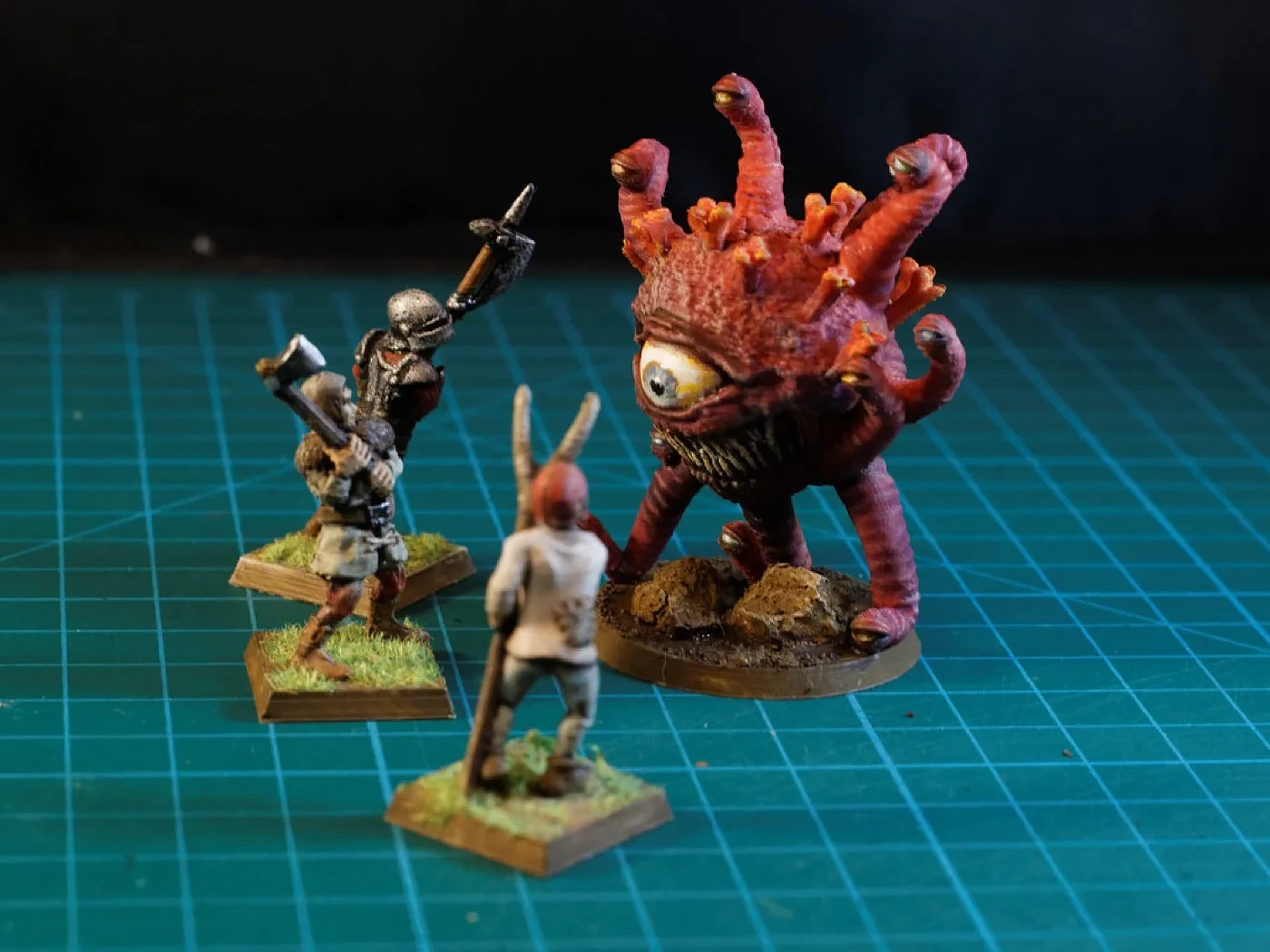 Coronavirus Beholder Miniature – view 6