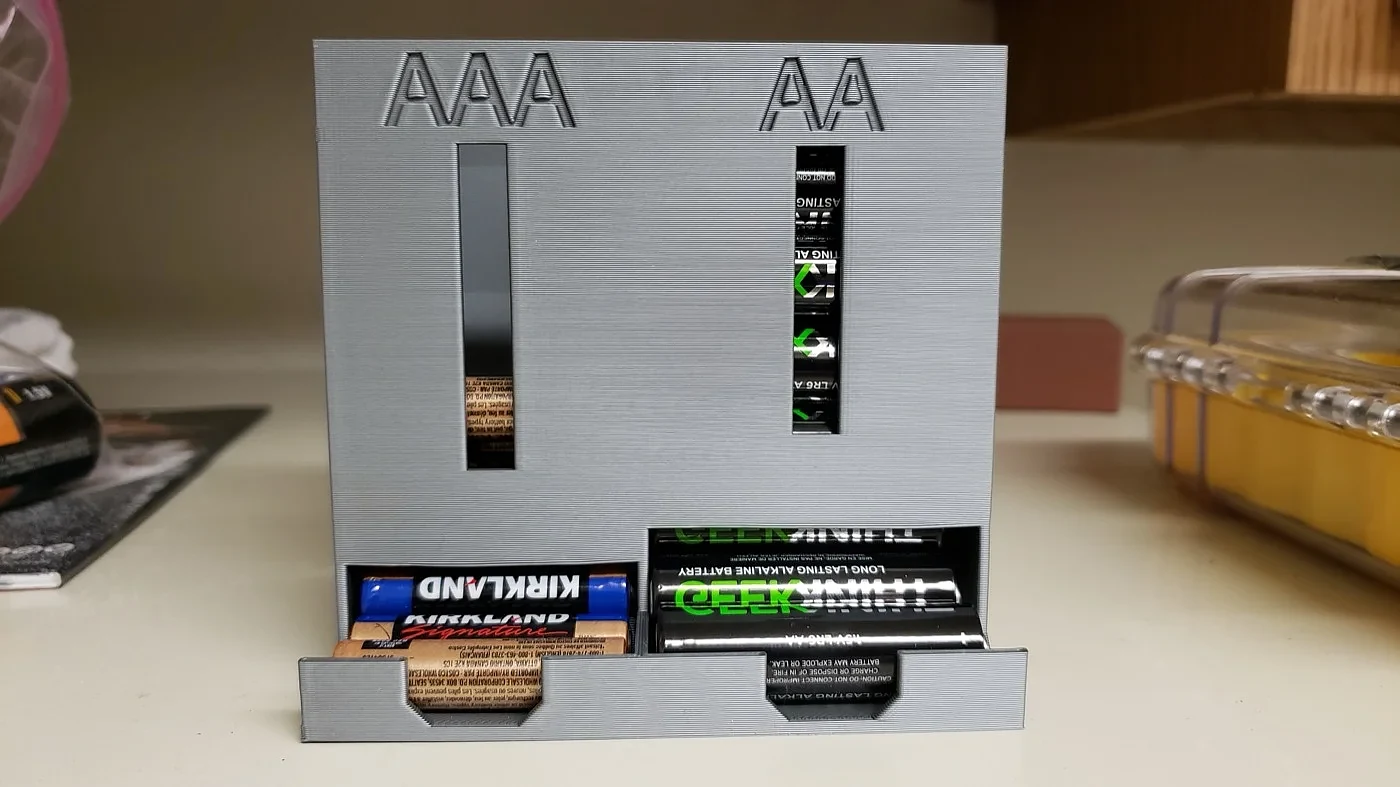 Battery Holder – view 3