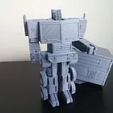 Transformable Optimus Prime with Trailer – thumbnail 1