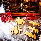 Halloween Spider and Bat Cookie Cutters – thumbnail 1