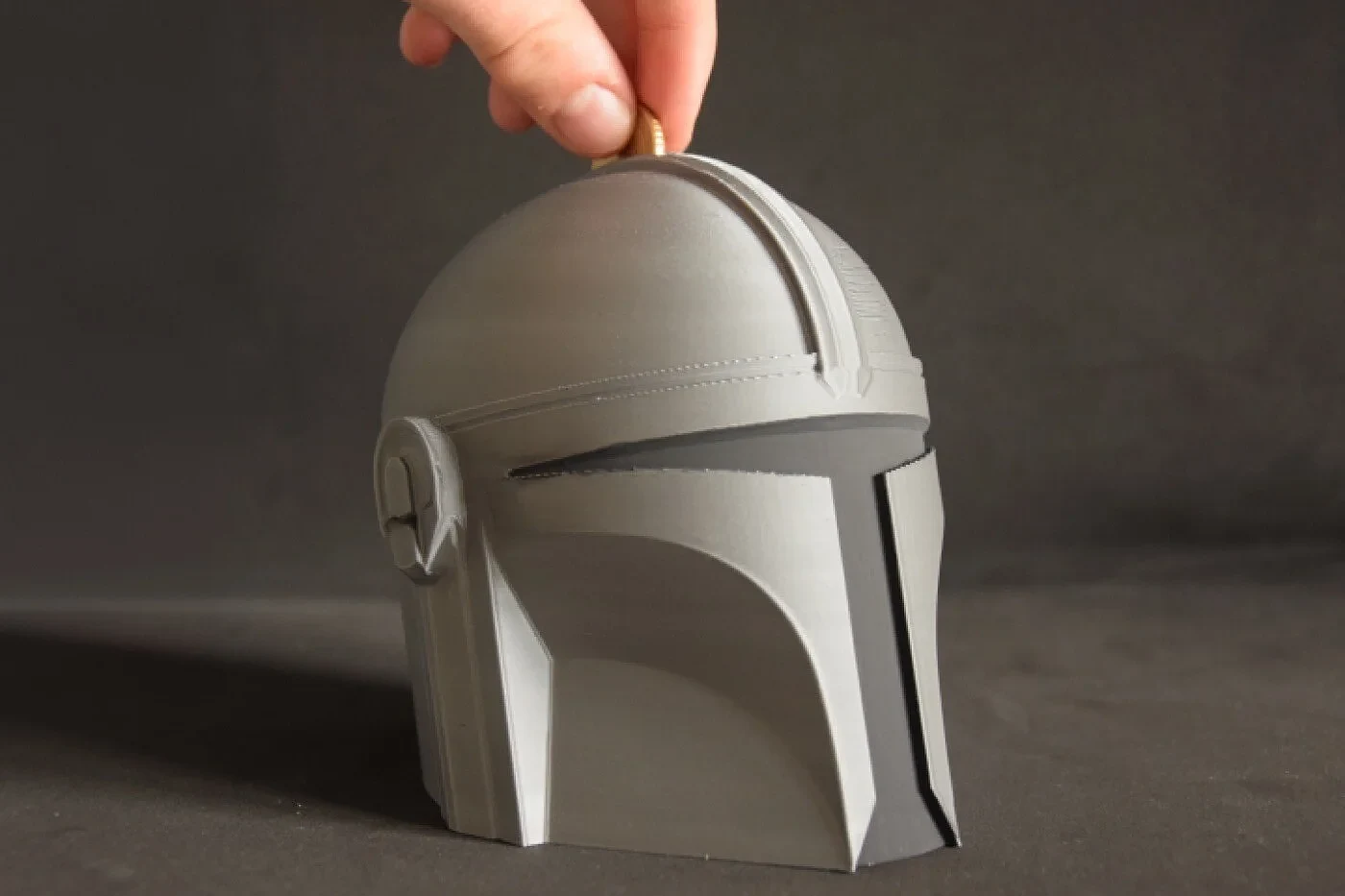Mandalorian Helmet - Piggy Bank – view 3