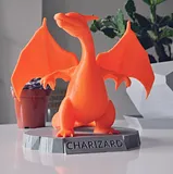 Charizard Statue with Stand – thumbnail 3