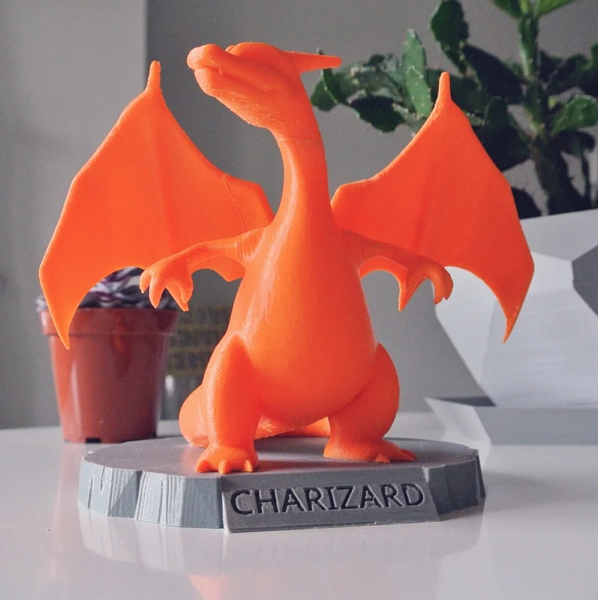 Charizard Statue with Stand – view 3
